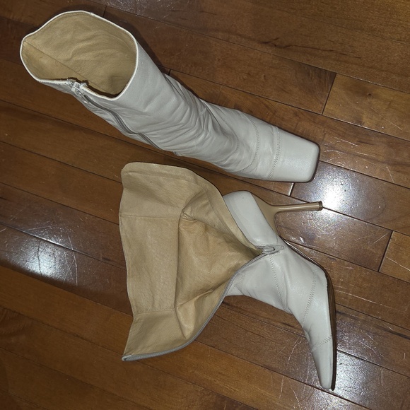 Elegant Cream Leather Calf-High David Aaron Women's Boots - Picture 11 of 12